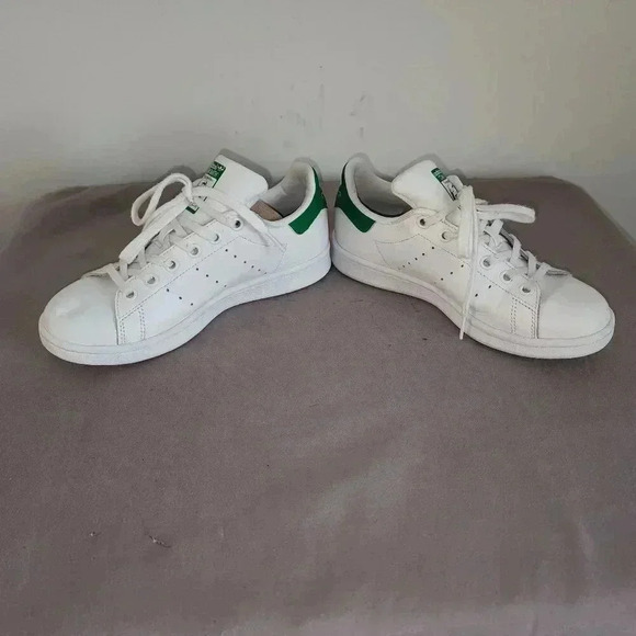 Adidas Stan Smith White Leather Sneakers Classic Tennis Shoes - Picture 2 of 8